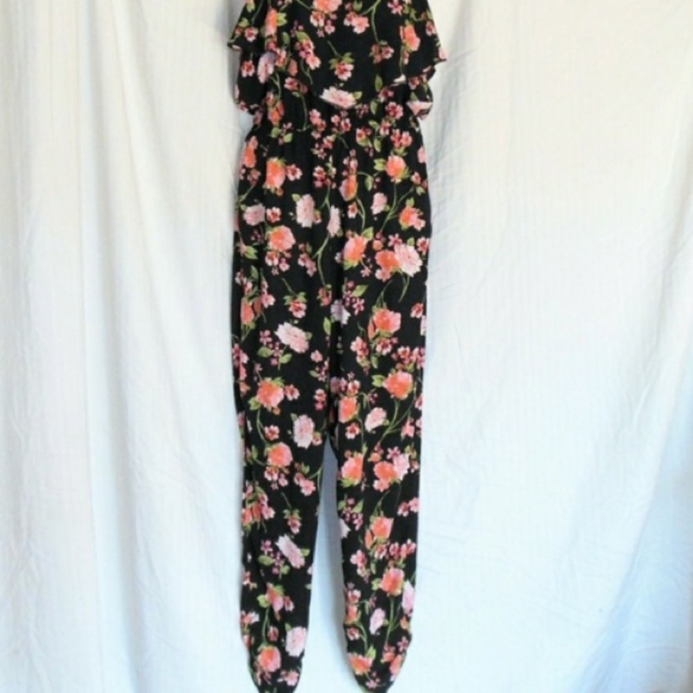 Spaghetti strap black and floral jumpsuit